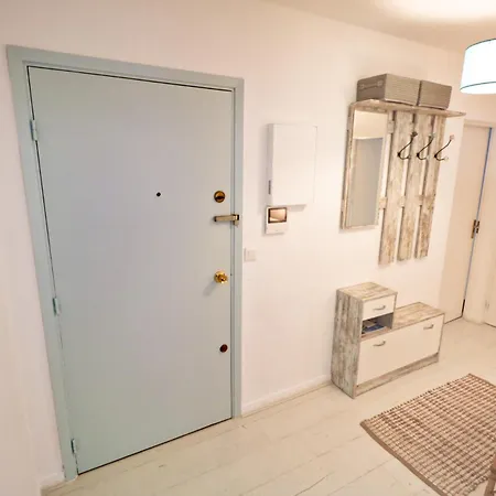 Magnifique Vue Dans Triangle D'or Apartment *